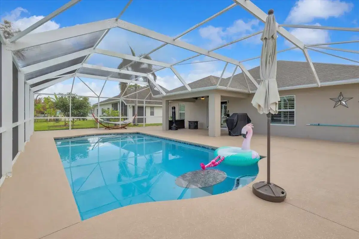 249 SE Whitmore Drive, Port St. Lucie FL 34984 photo 5