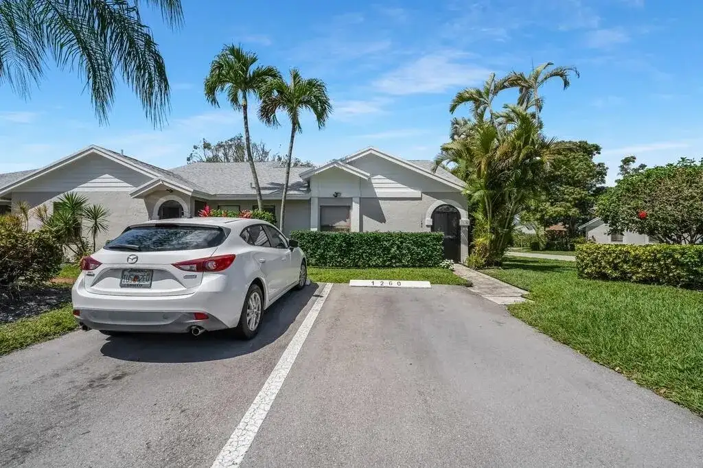 1260 NW 24th Avenue, Delray Beach FL 33445 photo 2