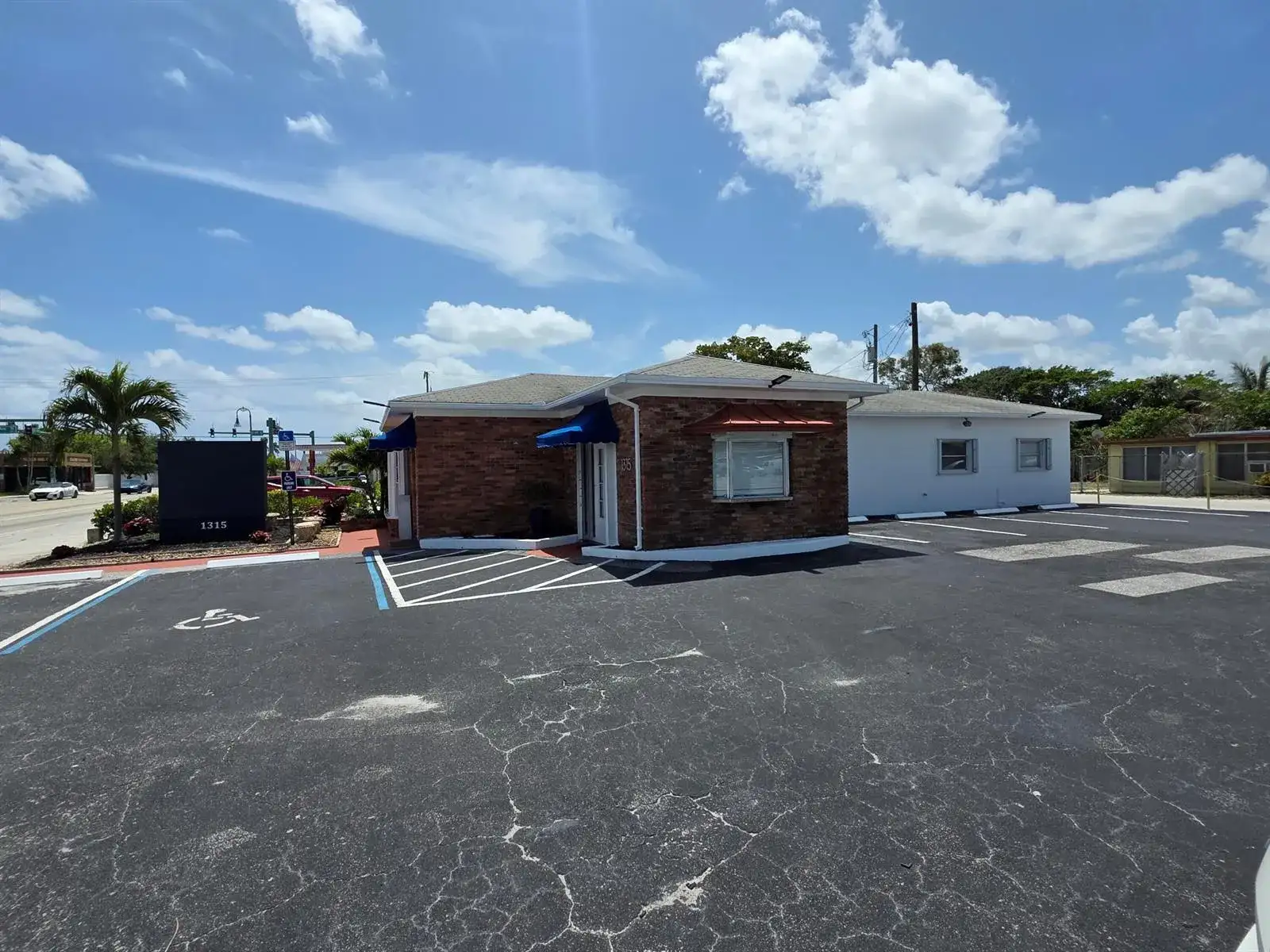 1315 N Dixie Highway # 3, FL 33460 photo 3