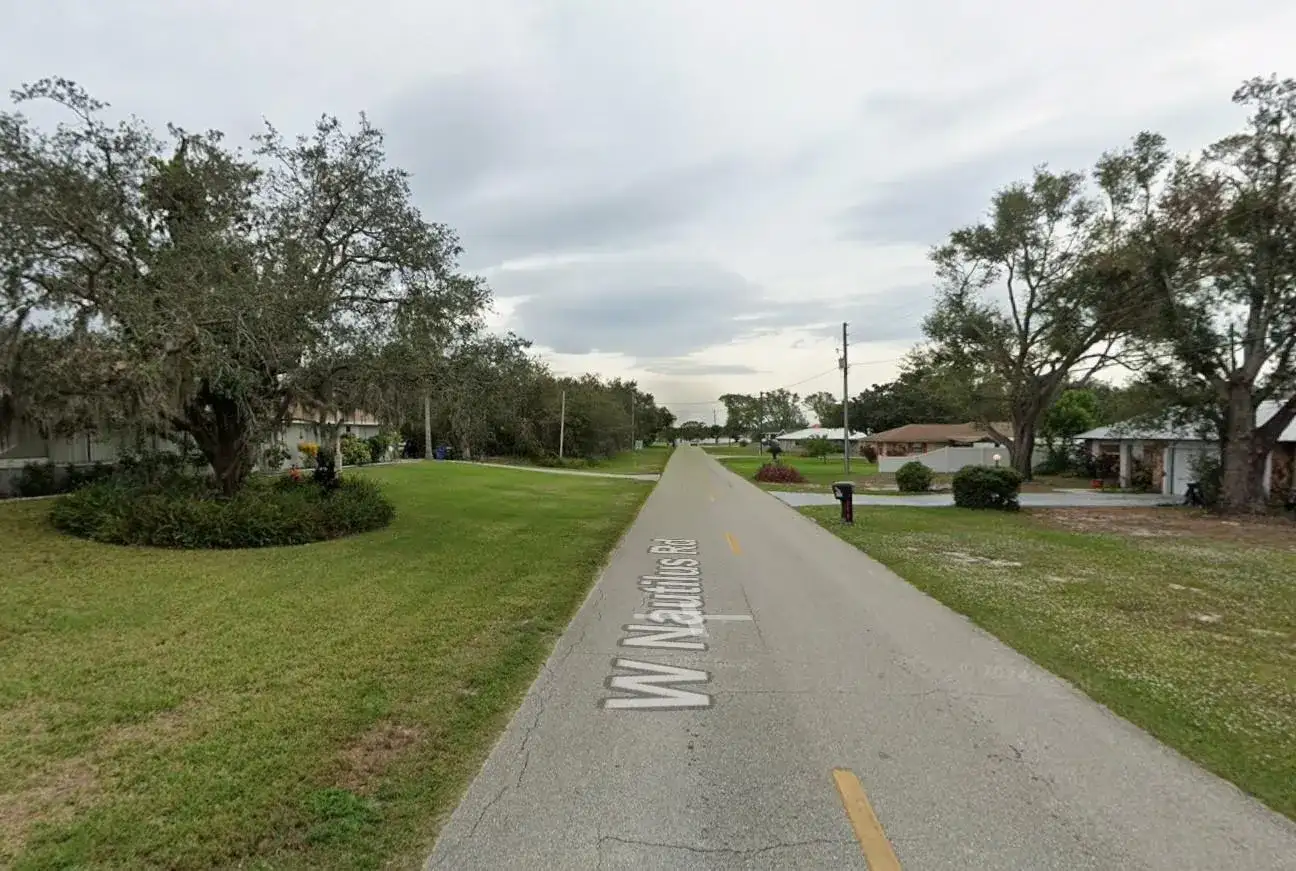 2479 W Nautilus Road, FL 33825 photo 2