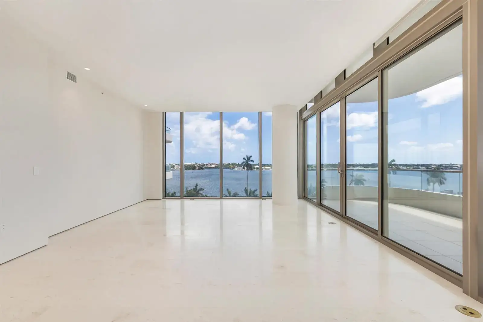 200 Arkona Court # 504, West Palm Beach FL 33401 photo 4