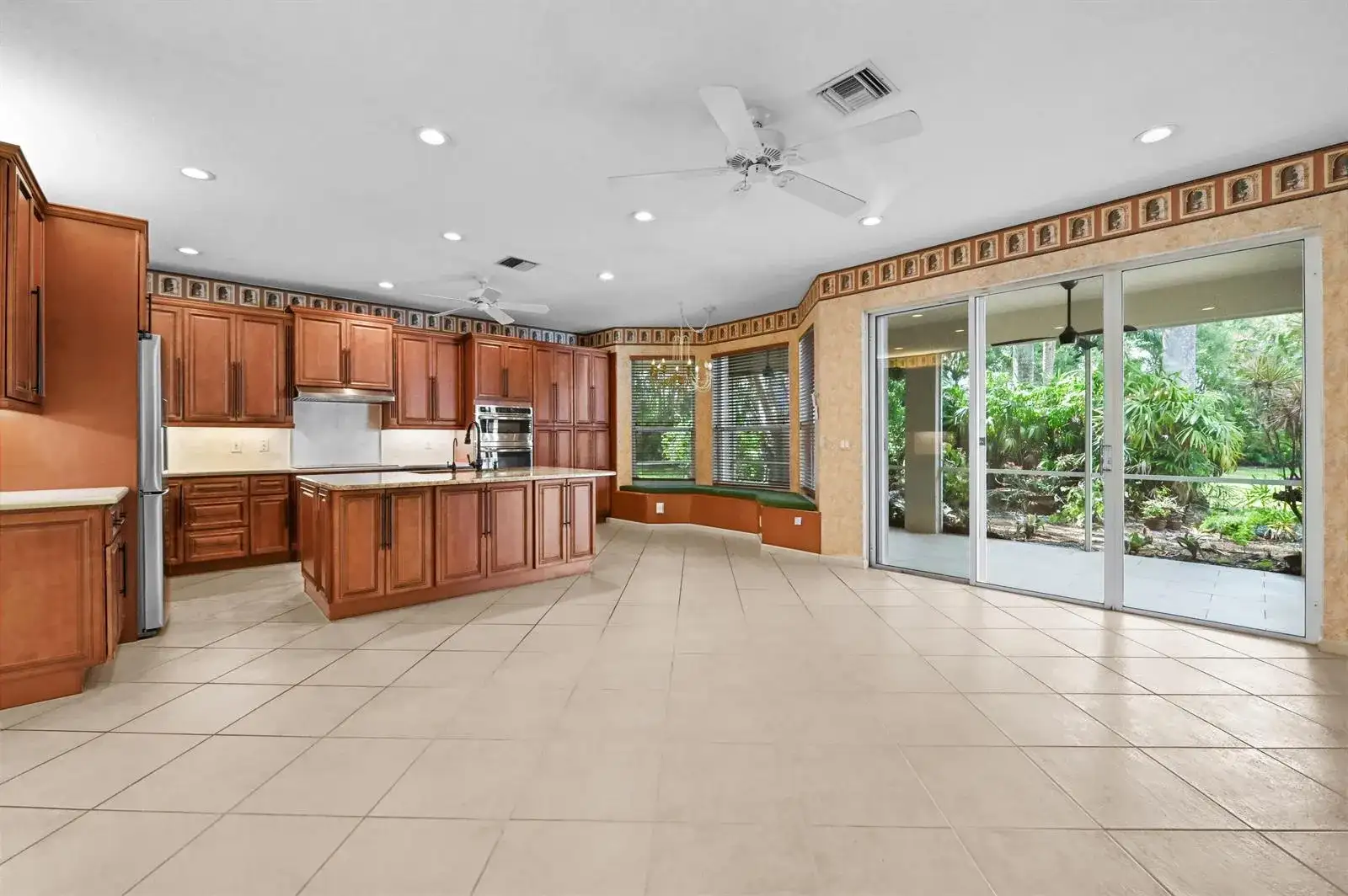 6439 Pebble Creek Way, Boynton Beach FL 33437 photo 4