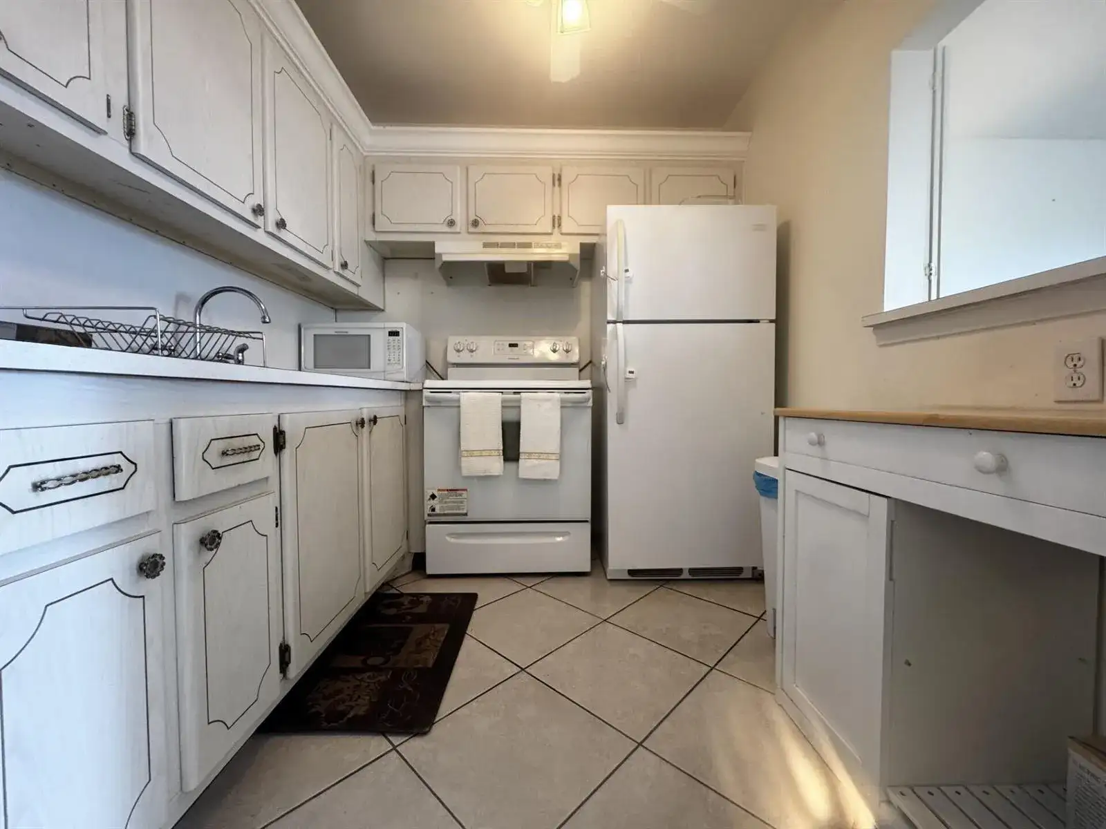 4116 Cambridge E, Deerfield Beach FL 33442 photo 5