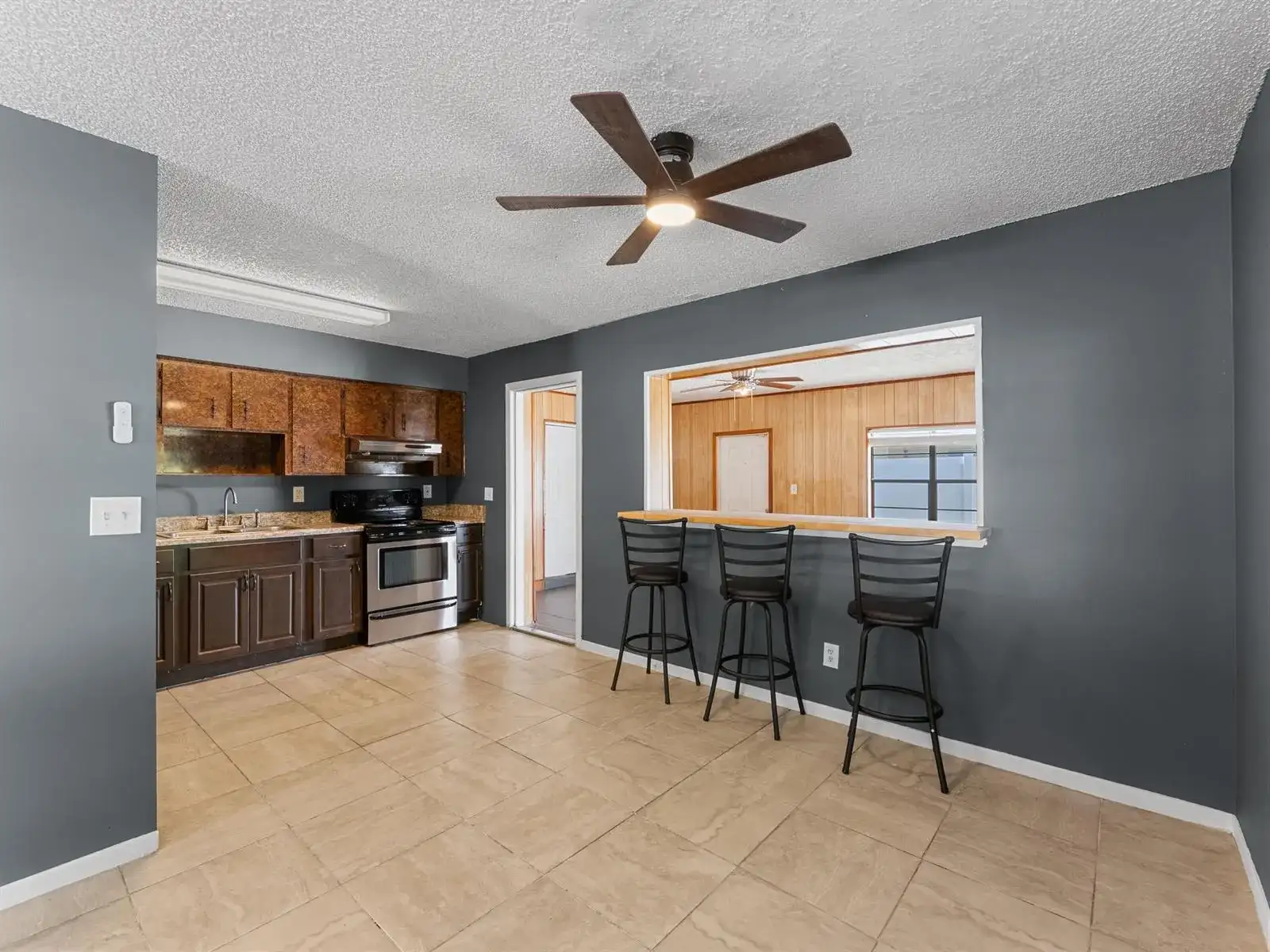 304 8th Avenue SW, Vero Beach FL 32962 photo 5