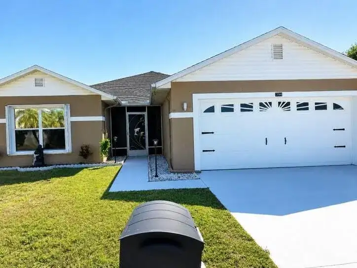 6794 Picante Circle, Fort Pierce FL 34951 photo 2