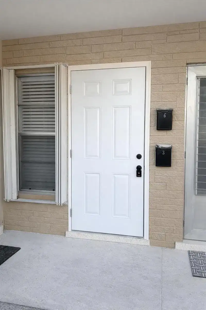 1017 SE 3rd Street # 3, Deerfield Beach FL 33441 photo 3