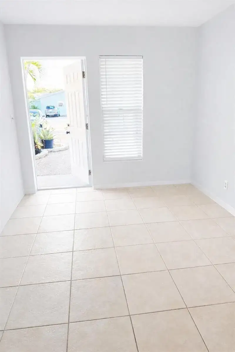 1017 SE 3rd Street # 3, Deerfield Beach FL 33441 photo 4