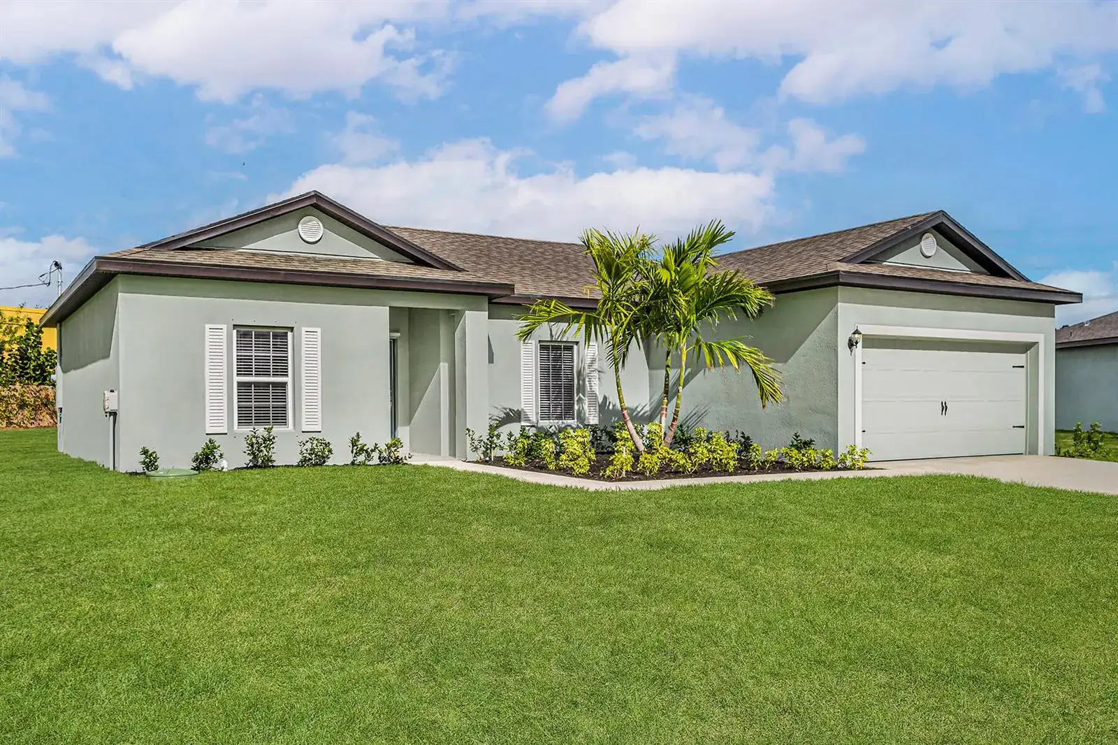 8835 W 98th Avenue, Vero Beach FL 32967 photo 2
