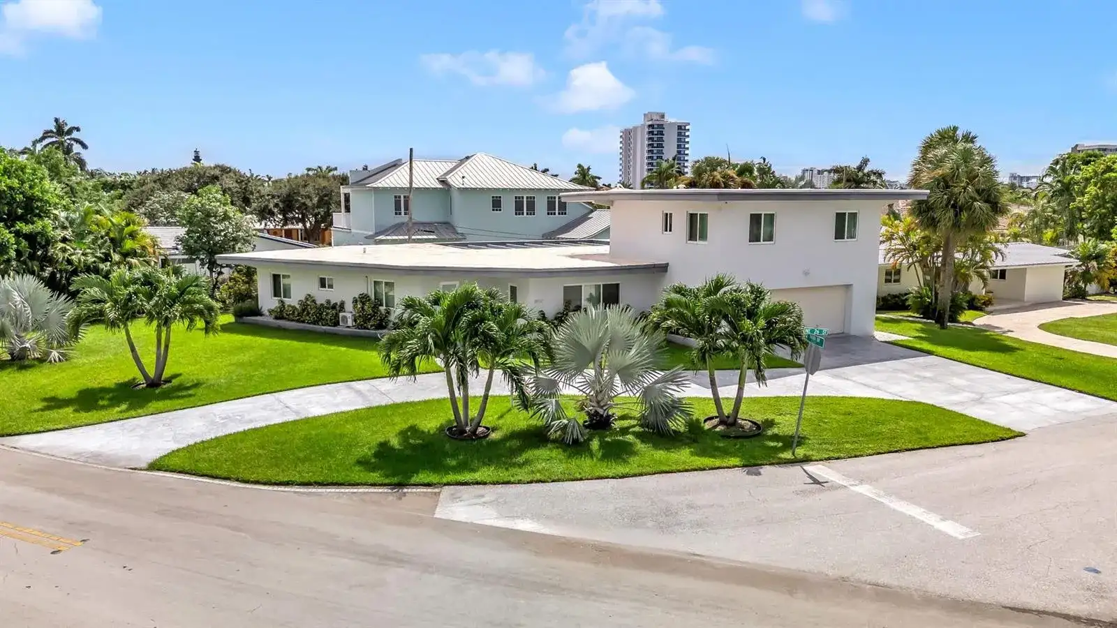 2812 NE 27th Street, Lighthouse Point FL 33064 photo 3
