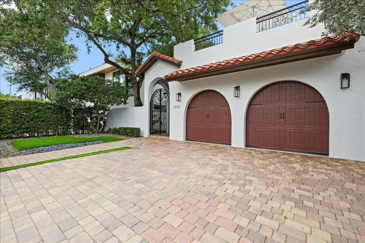 1312 SE 2nd Court, Fort Lauderdale FL 33301 photo 2