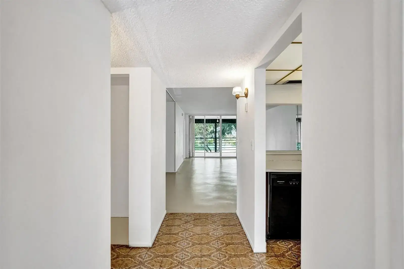 1811 Sabal Palm Drive # 203, Davie FL 33324 photo 5