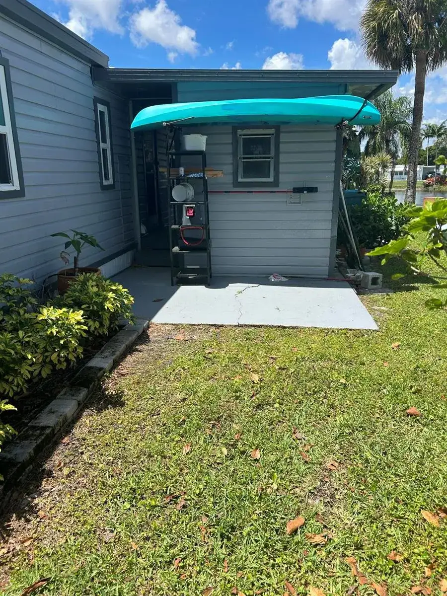 8628 Duke Court E, Boynton Beach FL 33436 photo 3