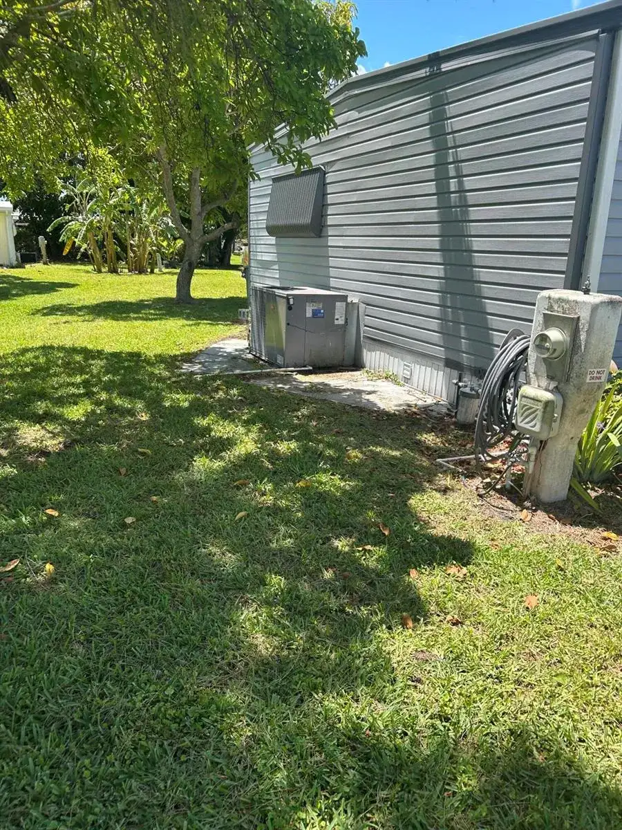 8628 Duke Court E, Boynton Beach FL 33436 photo 4