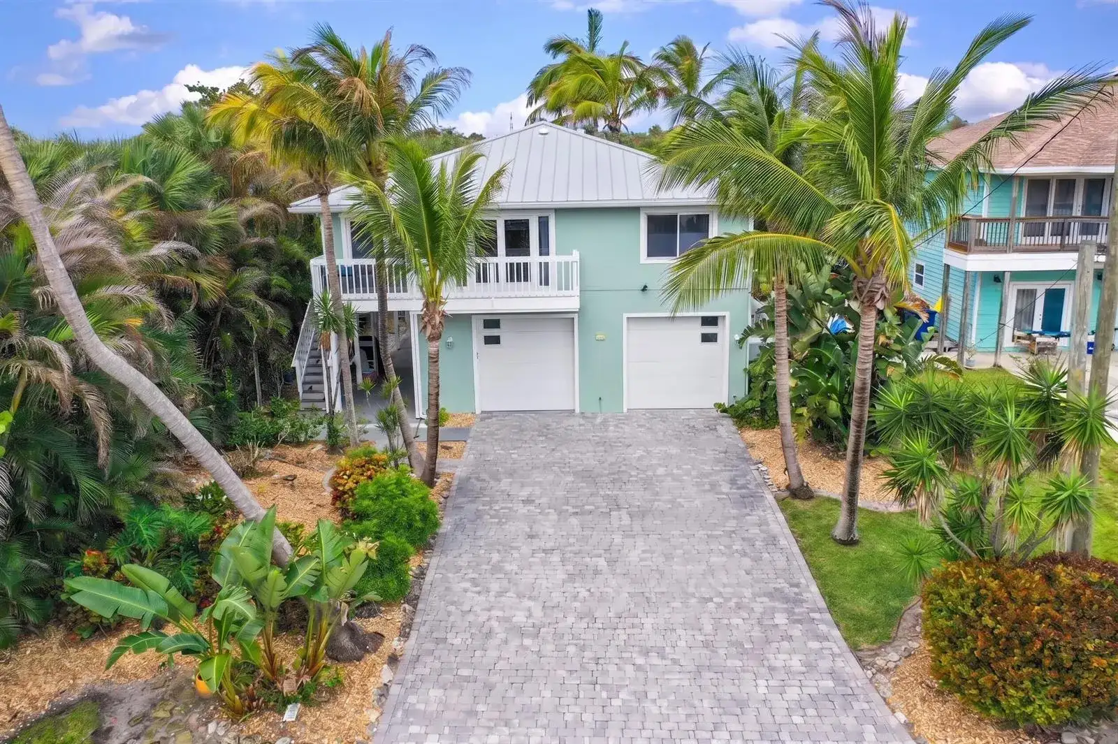413 Hernando Street, Fort Pierce FL 34949 photo 2