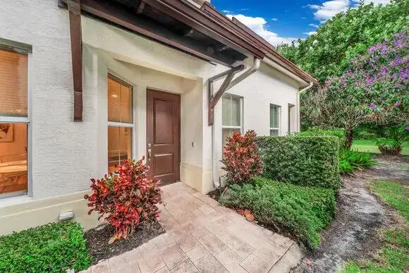23008 Clear Echo Drive # 11, Boca Raton FL 33433 photo 5