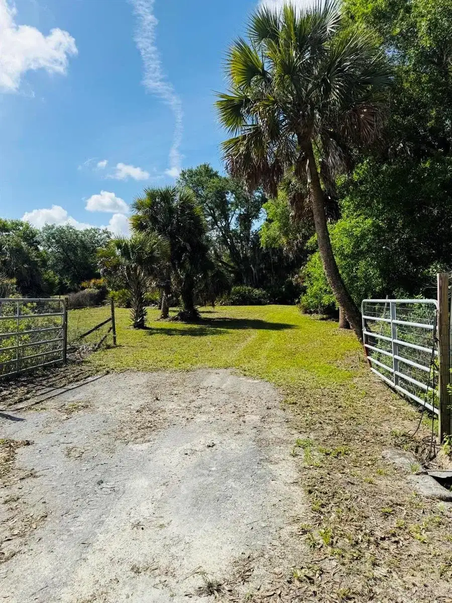 19636 NW 272nd Street, Okeechobee FL 34972 photo 5