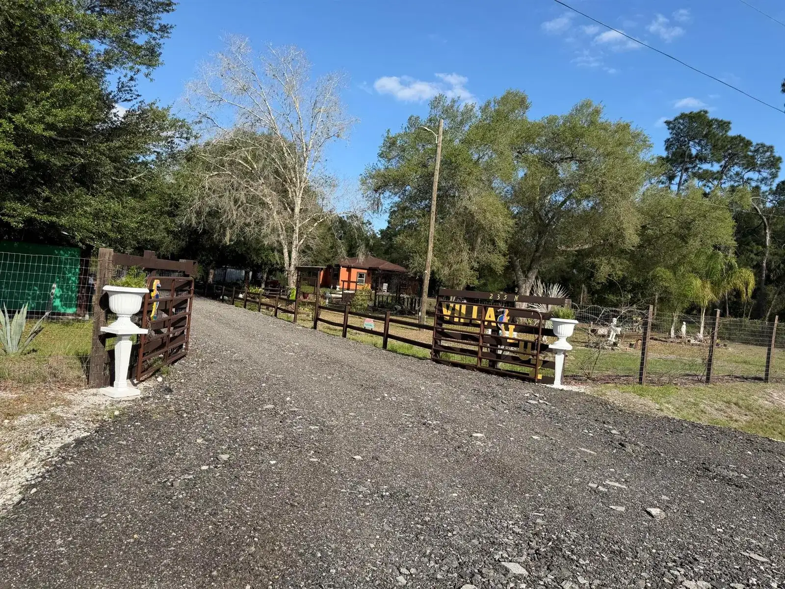 235 N Sendero Street, Clewiston FL 33440 photo 2