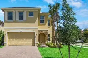 1300 NW Fiorenza Court, Port St. Lucie FL 34986 photo 2