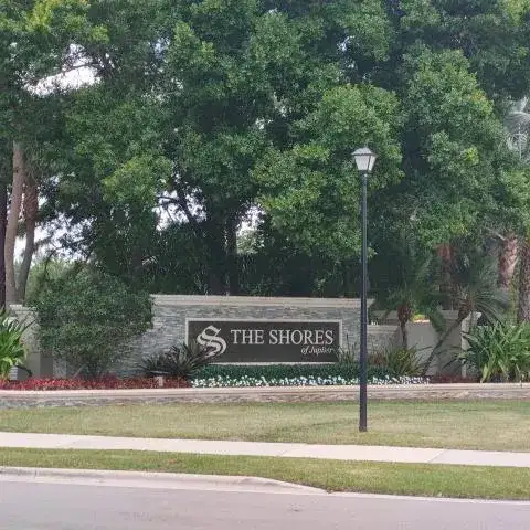 6325 Winding Lake Drive, Jupiter FL 33458 photo 3