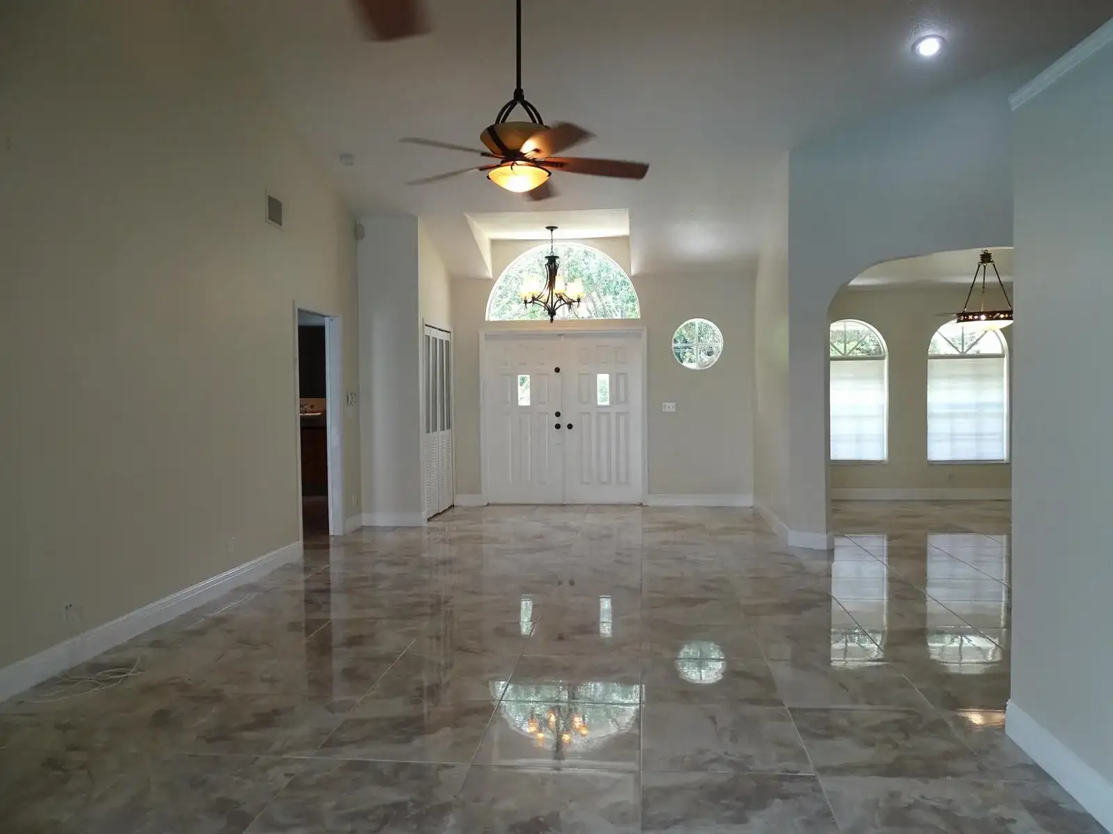 6325 Winding Lake Drive, Jupiter FL 33458 photo 4