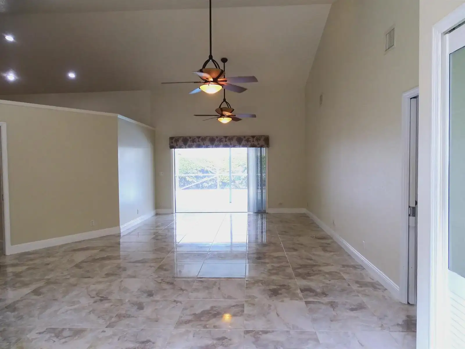 6325 Winding Lake Drive, Jupiter FL 33458 photo 5