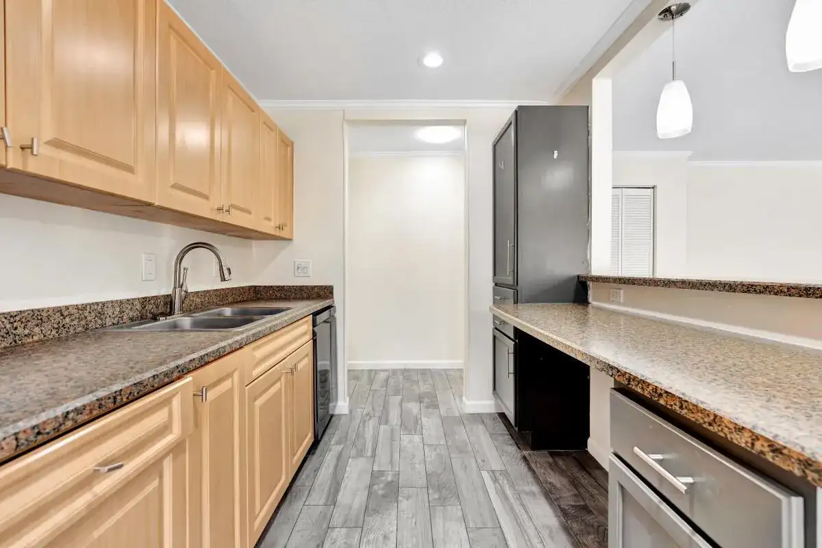 150 Pineview Road # F3, Jupiter FL 33469 photo 5