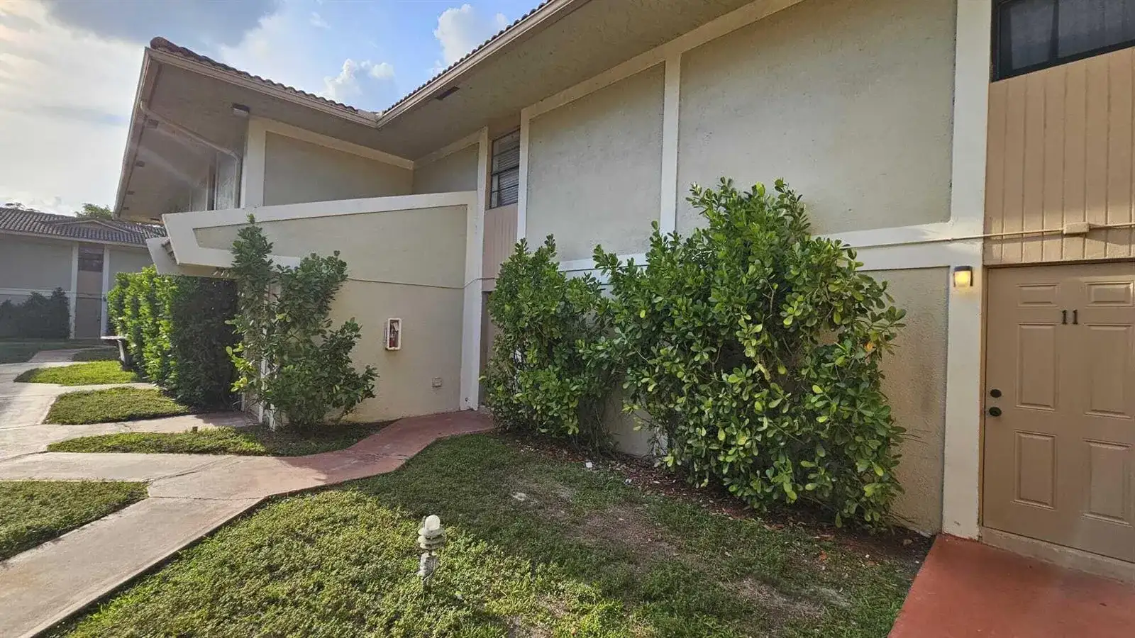 8801 W Sample Road # 11, Coral Springs FL 33065 photo 2
