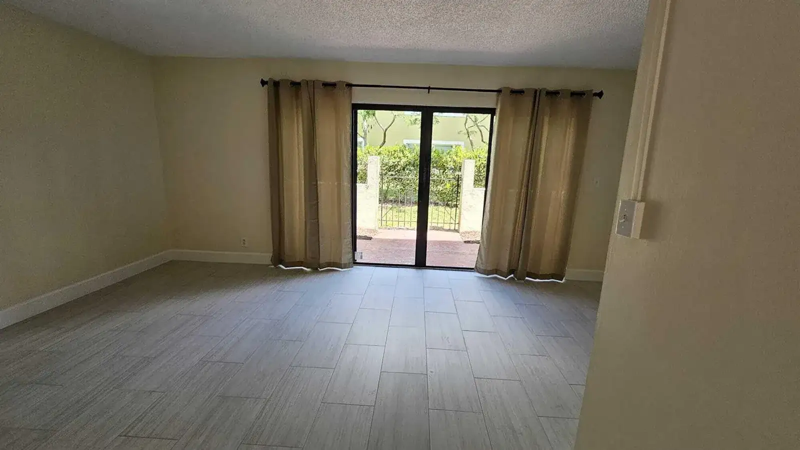 8801 W Sample Road # 11, Coral Springs FL 33065 photo 4