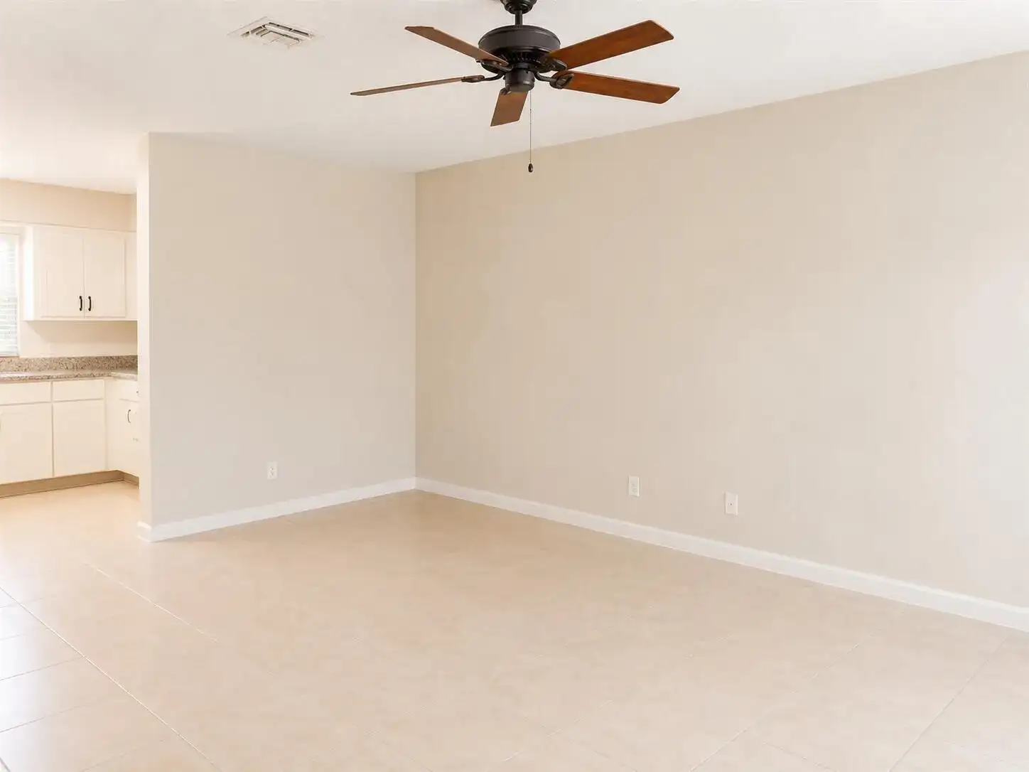 1417 NE 24th Court, Wilton Manors FL 33305 photo 4