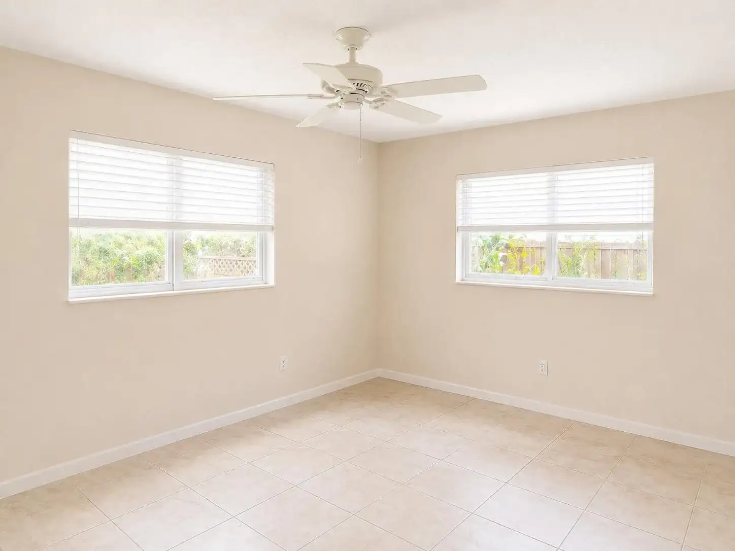 1417 NE 24th Court, Wilton Manors FL 33305 photo 5