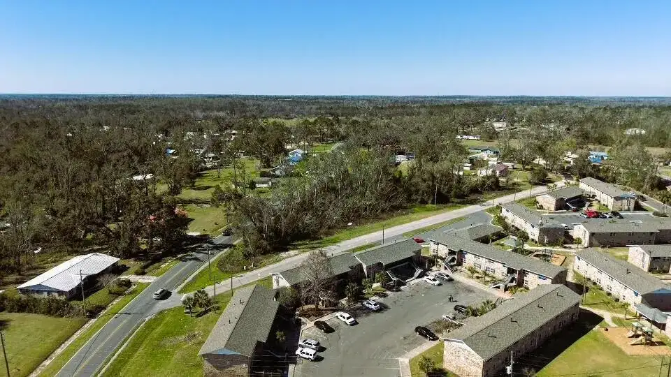 Lot 7 SW Bum Gardener Drive, FL 32340 photo 2