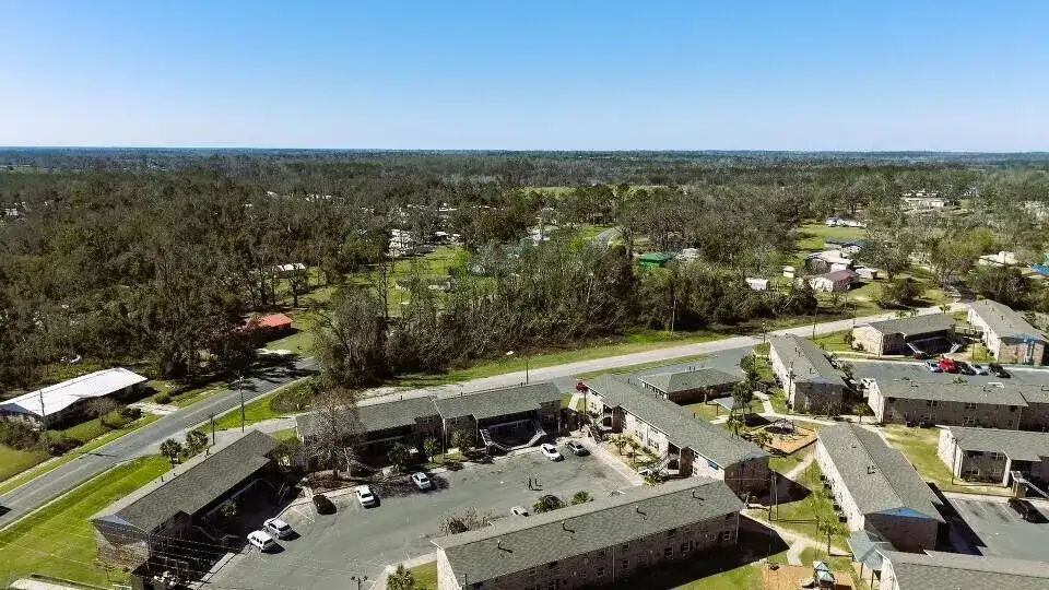 Lot 7 SW Bum Gardener Drive, FL 32340 photo 3
