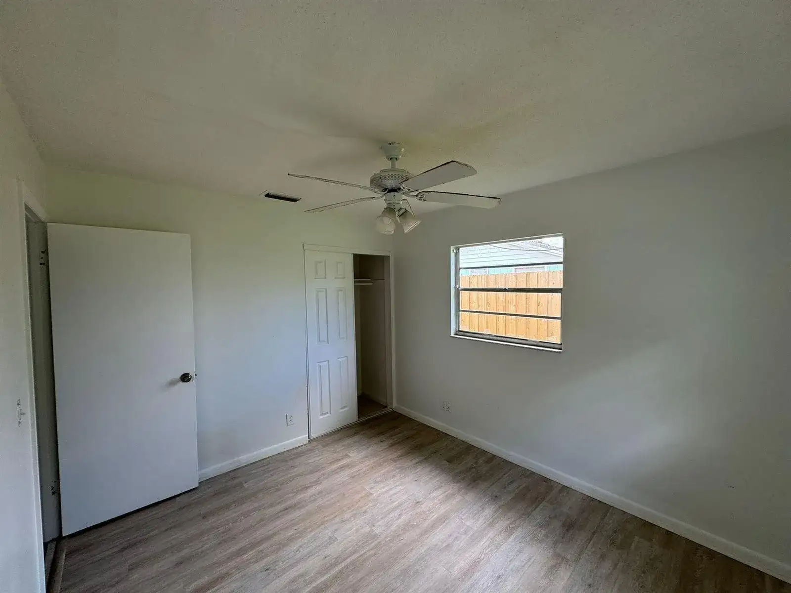 3002 SE Camino Avenue, Stuart FL 34997 photo 5