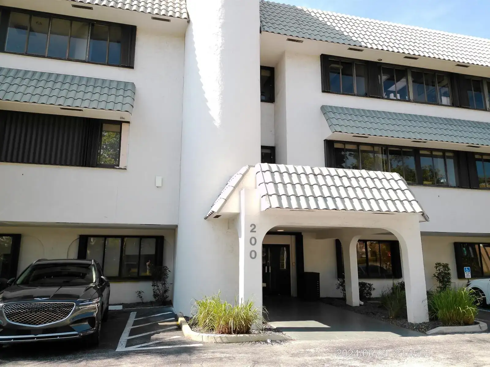 200 W Palmetto Park Road, Boca Raton FL 33432 photo 2