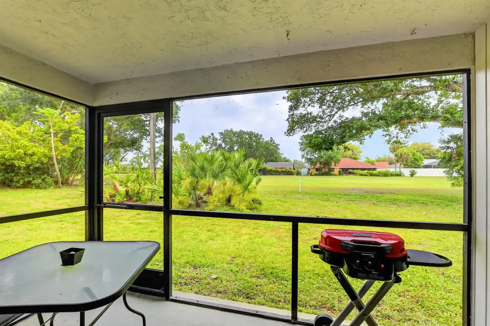 3693 Arelia Drive N, Delray Beach FL 33445 photo 4