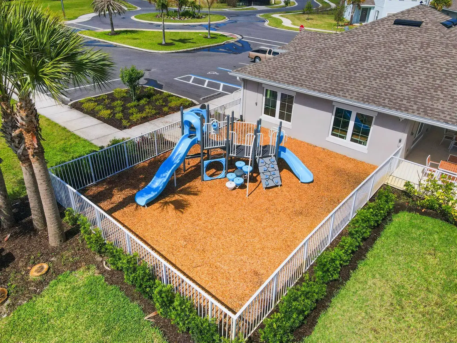 521 Cherimoya Street, Fort Pierce FL 34981 photo 3