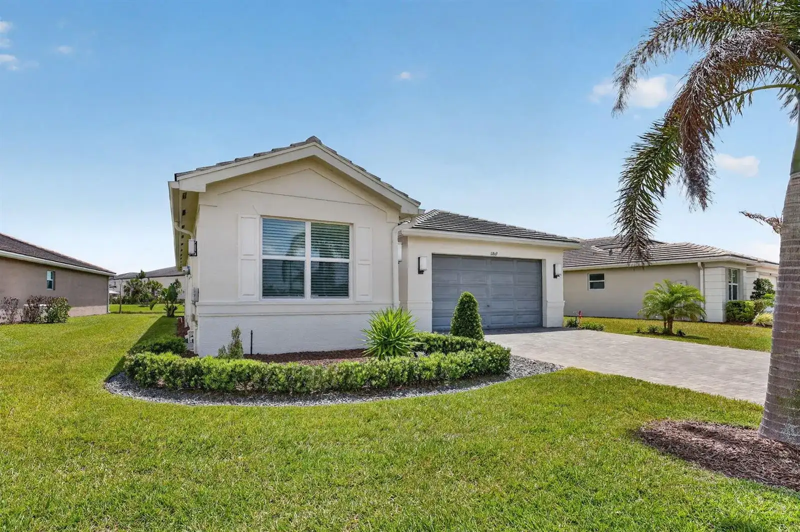 11869 SW Poseidon Way, Port St. Lucie FL 34987 photo 4