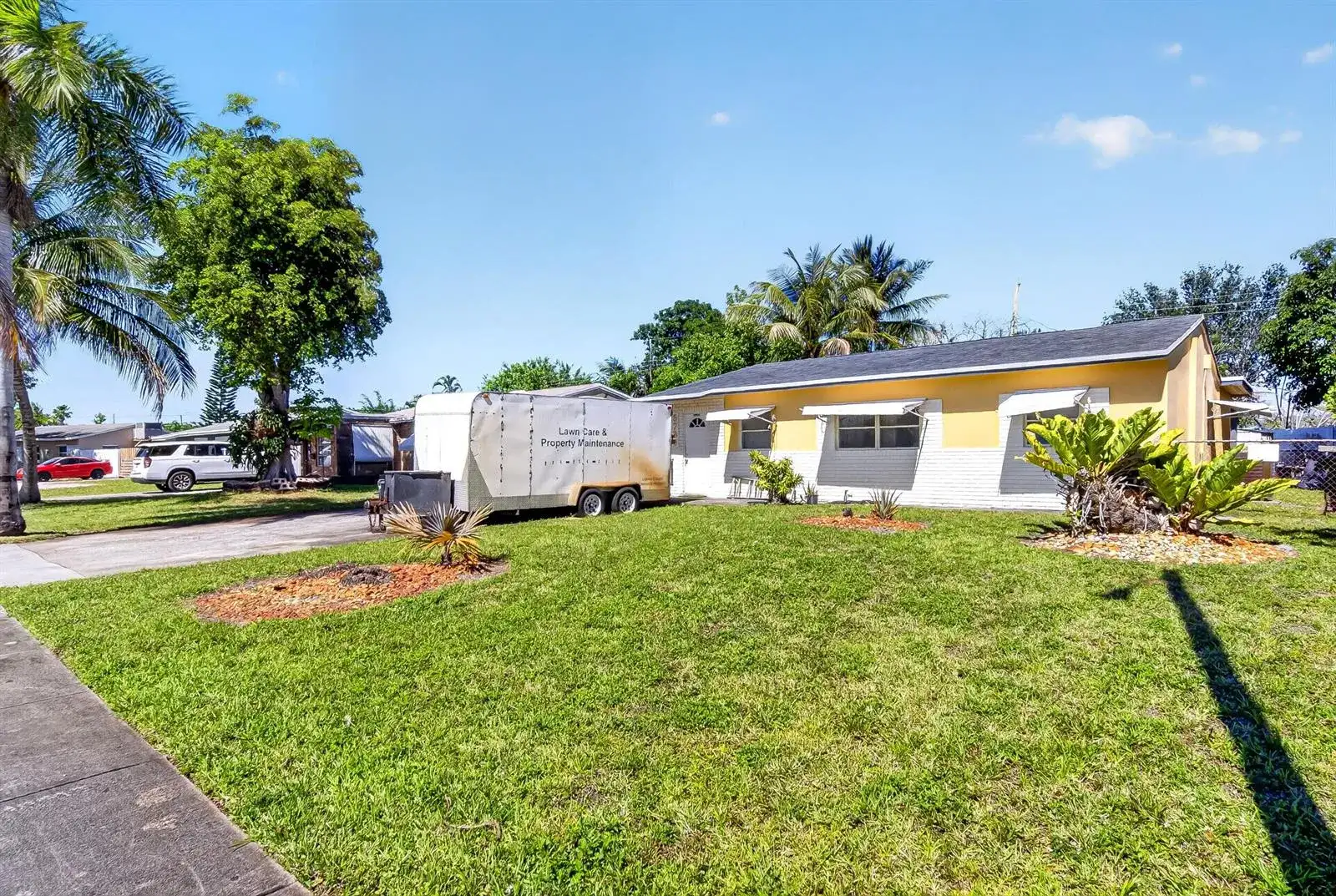 5730 NE 6th Terrace, Oakland Park FL 33334 photo 2