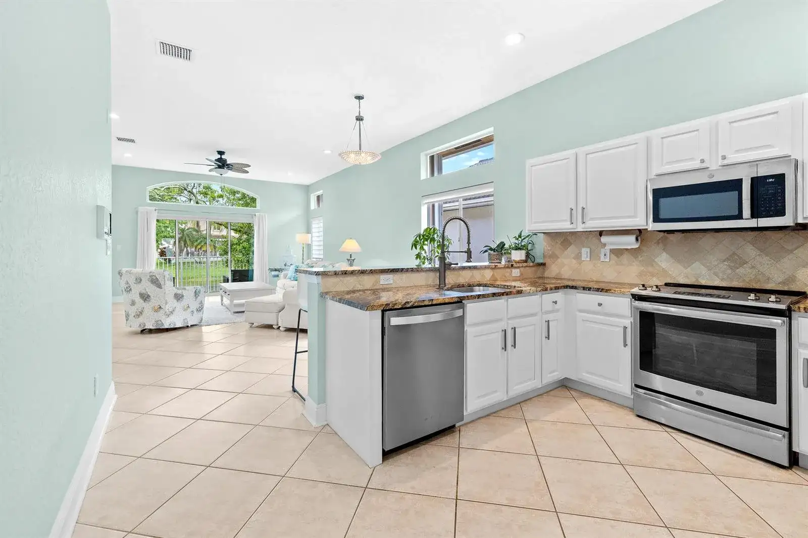 6513 Sandpiper Drive, Coconut Creek FL 33073 photo 5