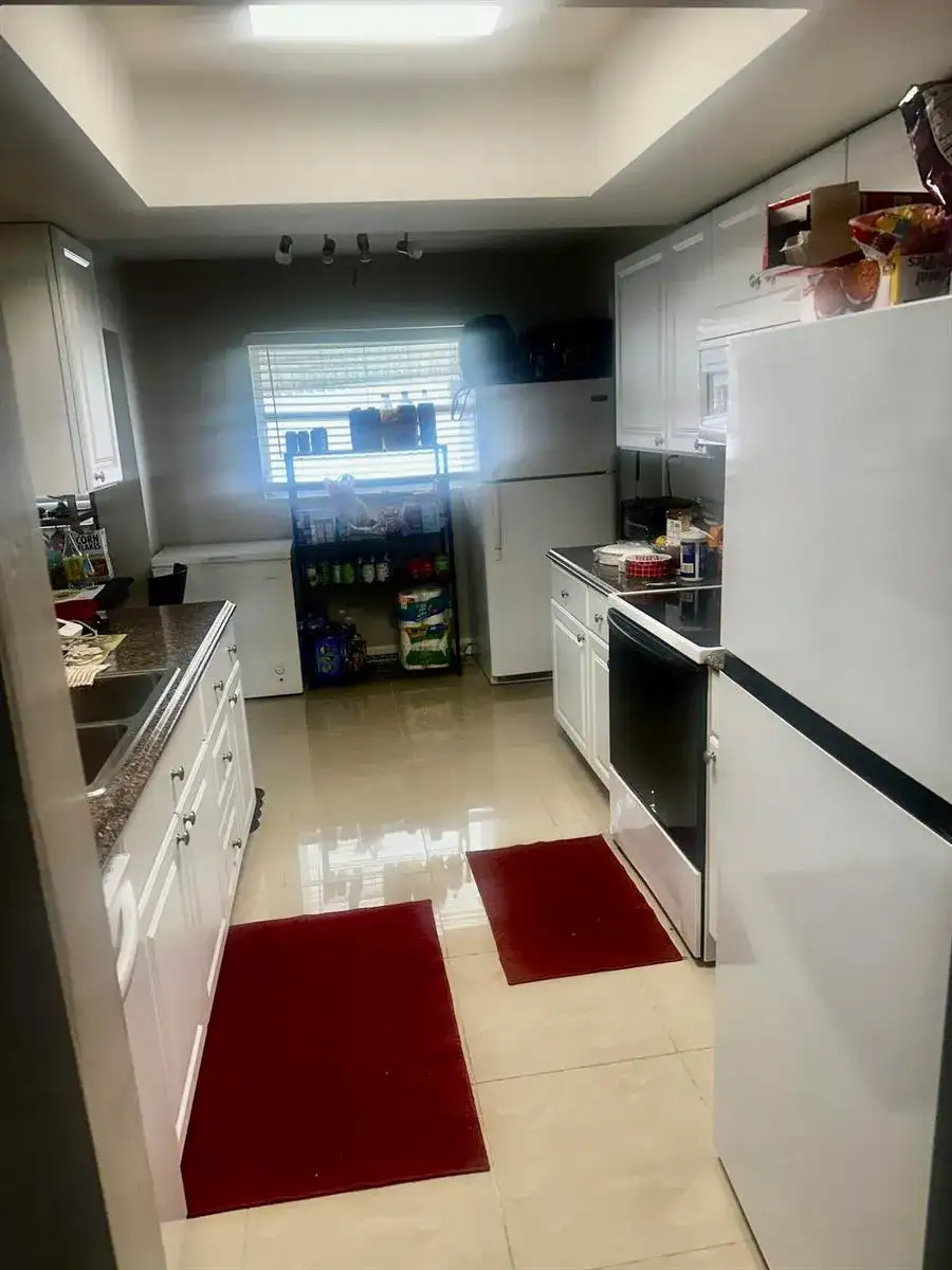 4804 NW 49th Court, Tamarac FL 33319 photo 2