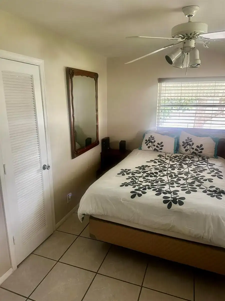 4804 NW 49th Court, Tamarac FL 33319 photo 4