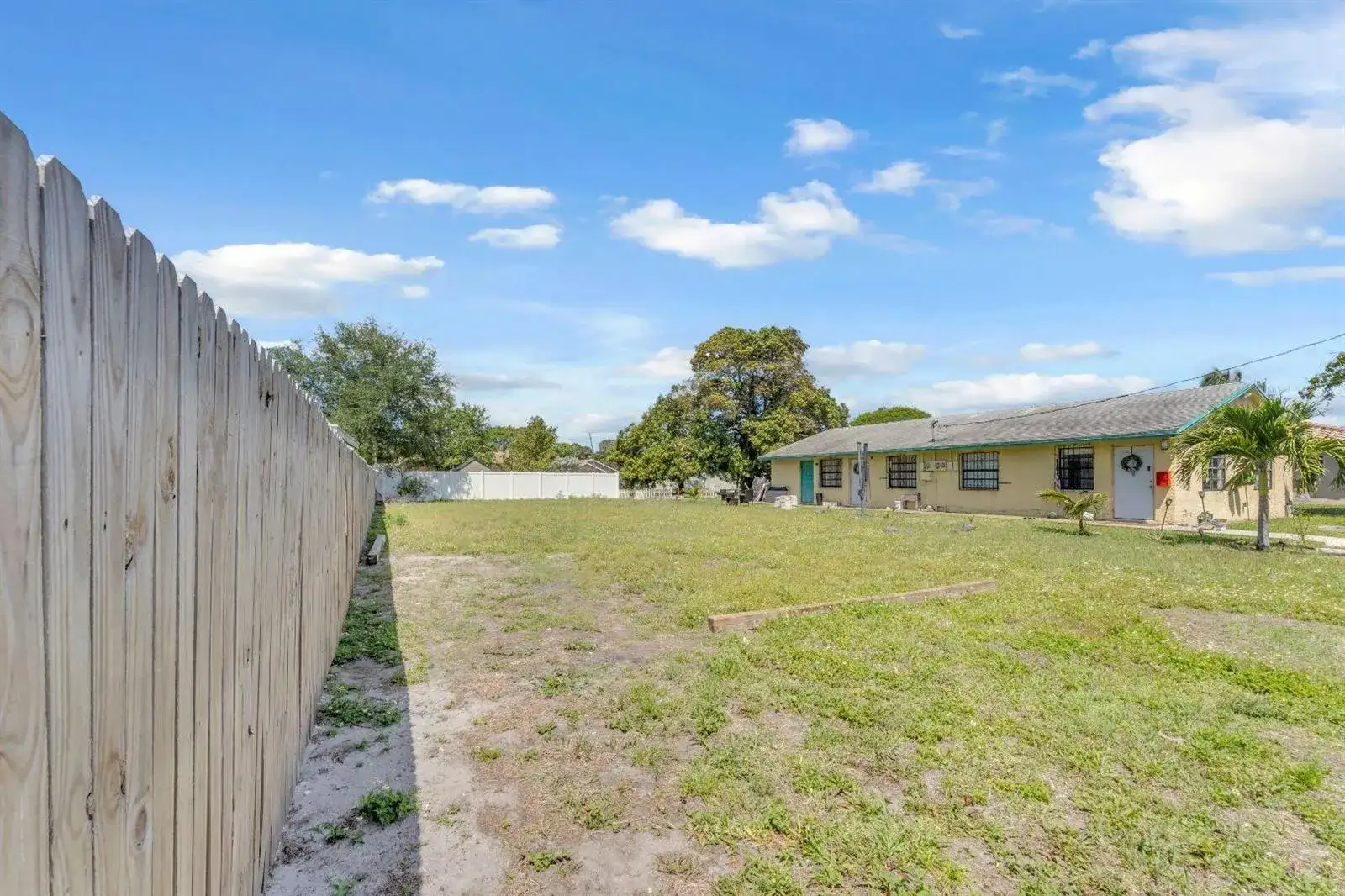 625 NW 15th Avenue, Pompano Beach FL 33069 photo 3