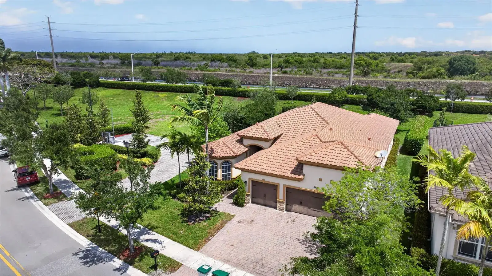 8850 Miralago Way, Parkland FL 33076 photo 3