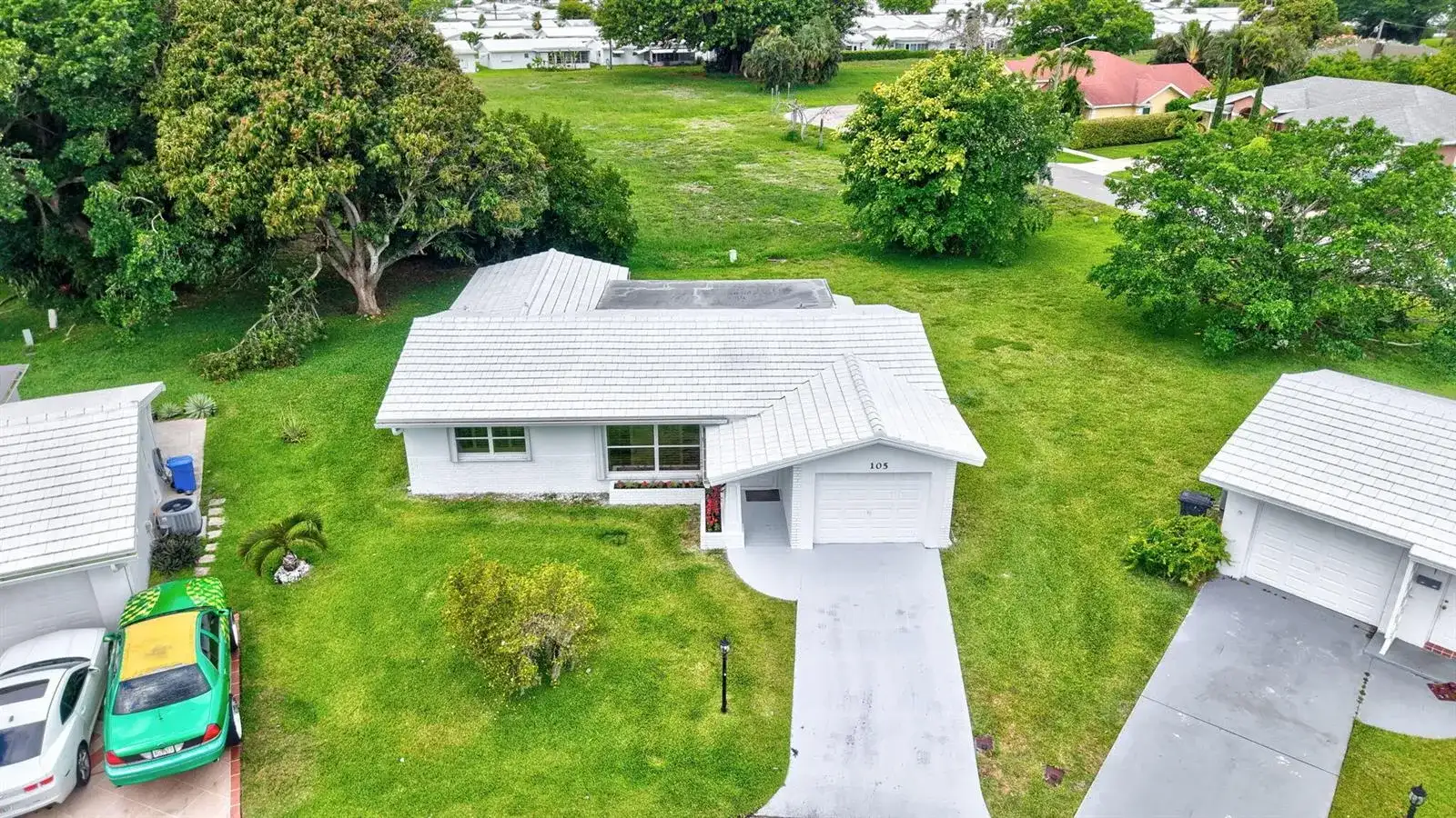 105 NW 8th Place, Boynton Beach FL 33426 photo 2