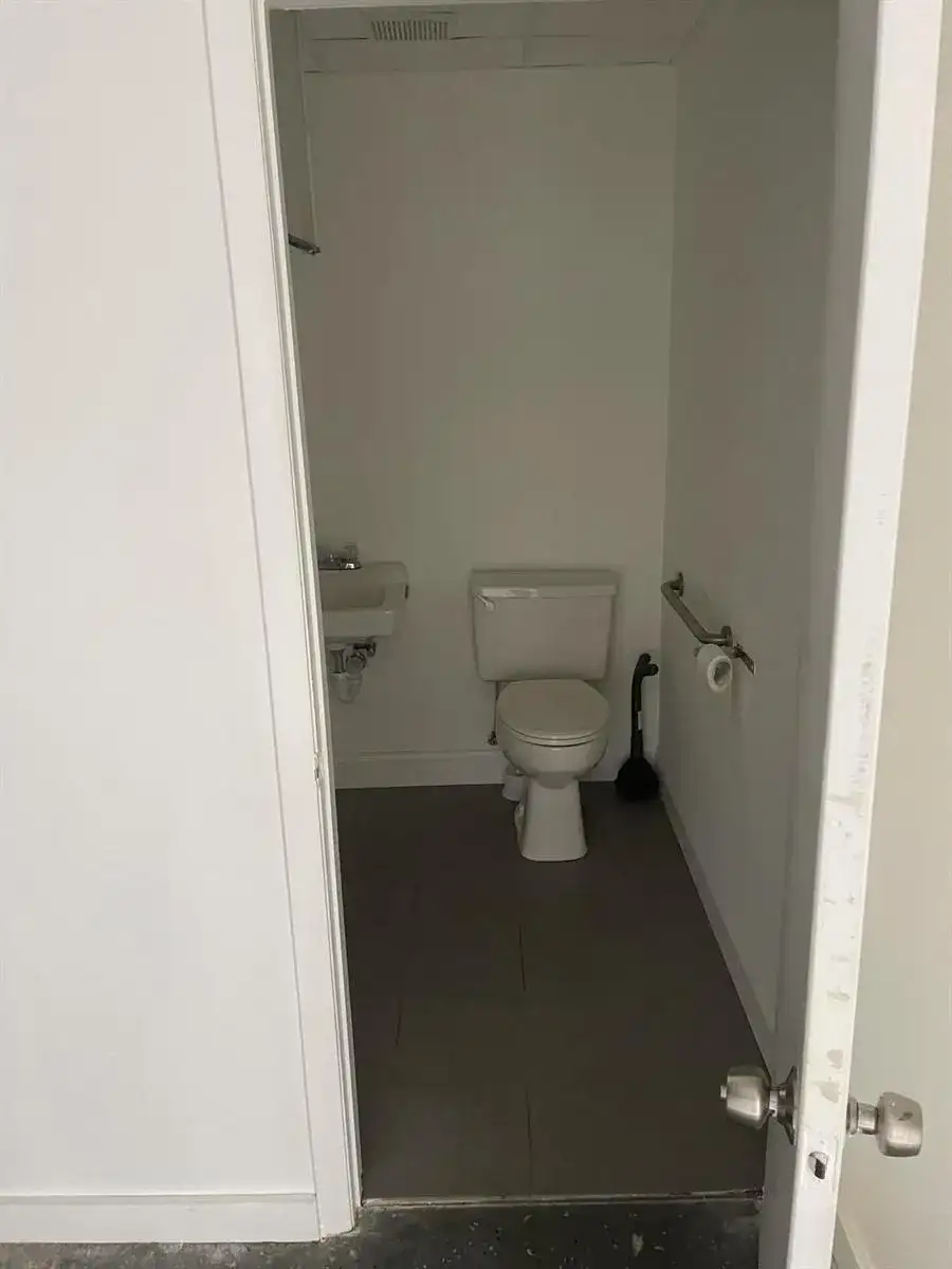 1520 Latham Road # 2, West Palm Beach FL 33409 photo 4