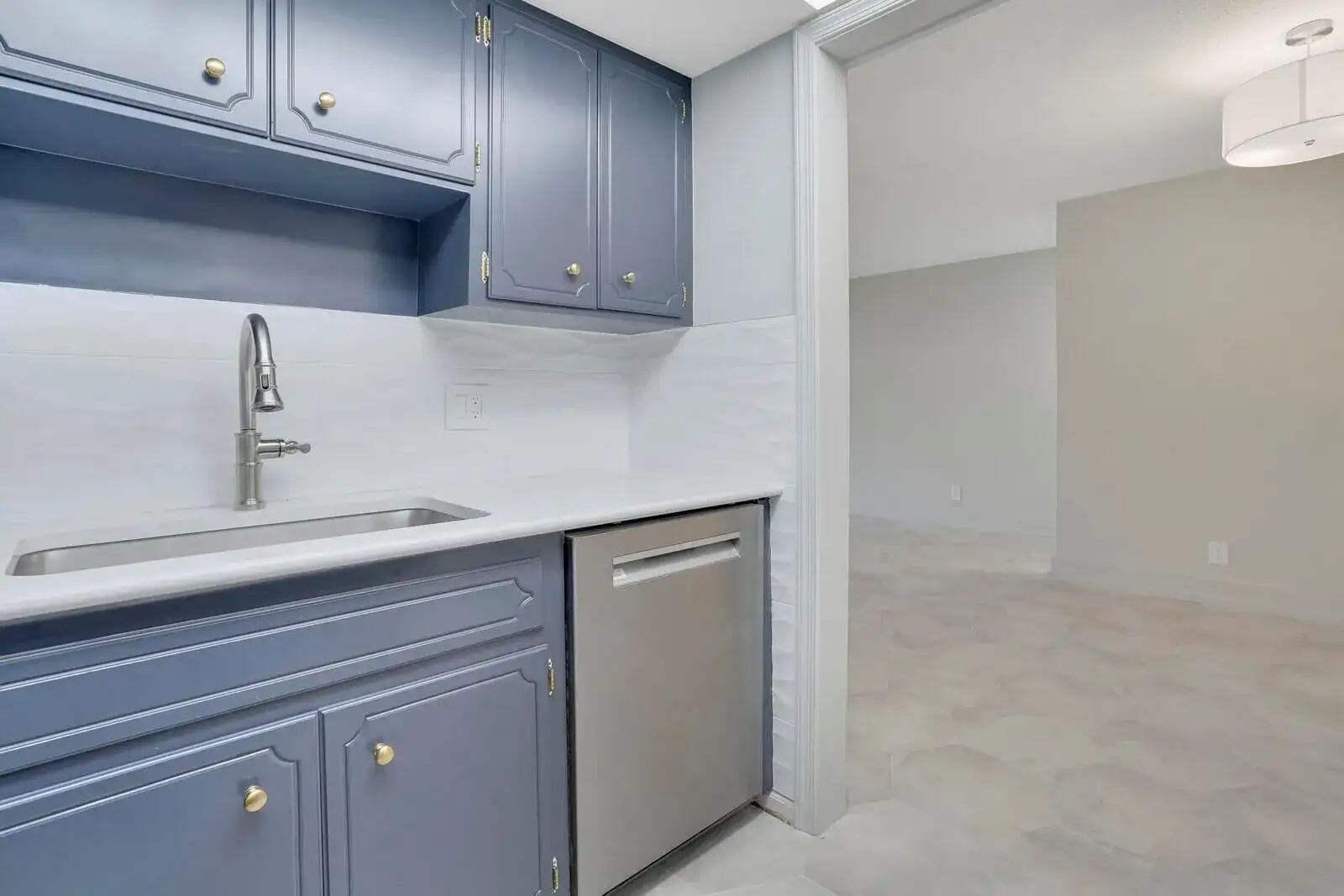315 Venetian Drive # 8, Delray Beach FL 33483 photo 4