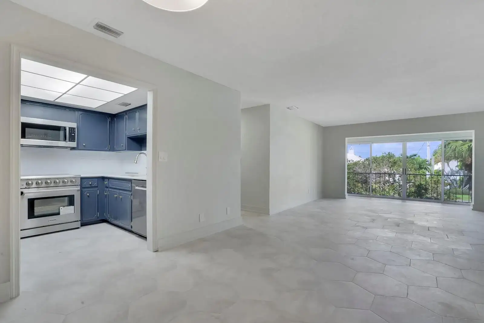 315 Venetian Drive # 8, Delray Beach FL 33483 photo 5