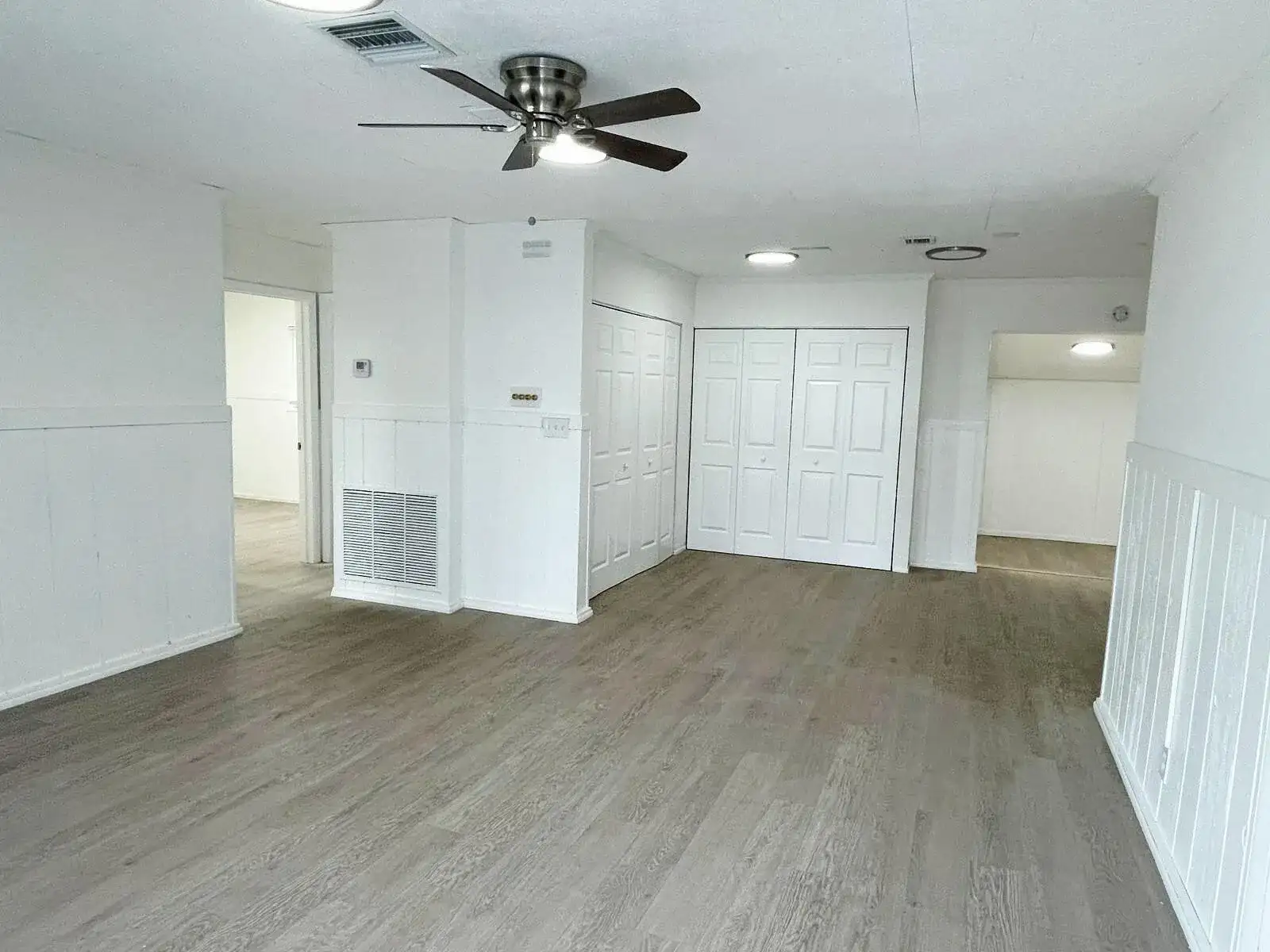 840 NW 33rd Street, Oakland Park FL 33309 photo 4