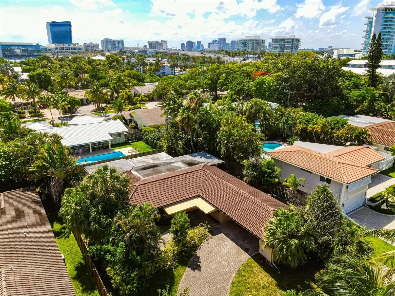 1817 SE 25 Avenue, Fort Lauderdale FL 33316 photo 3
