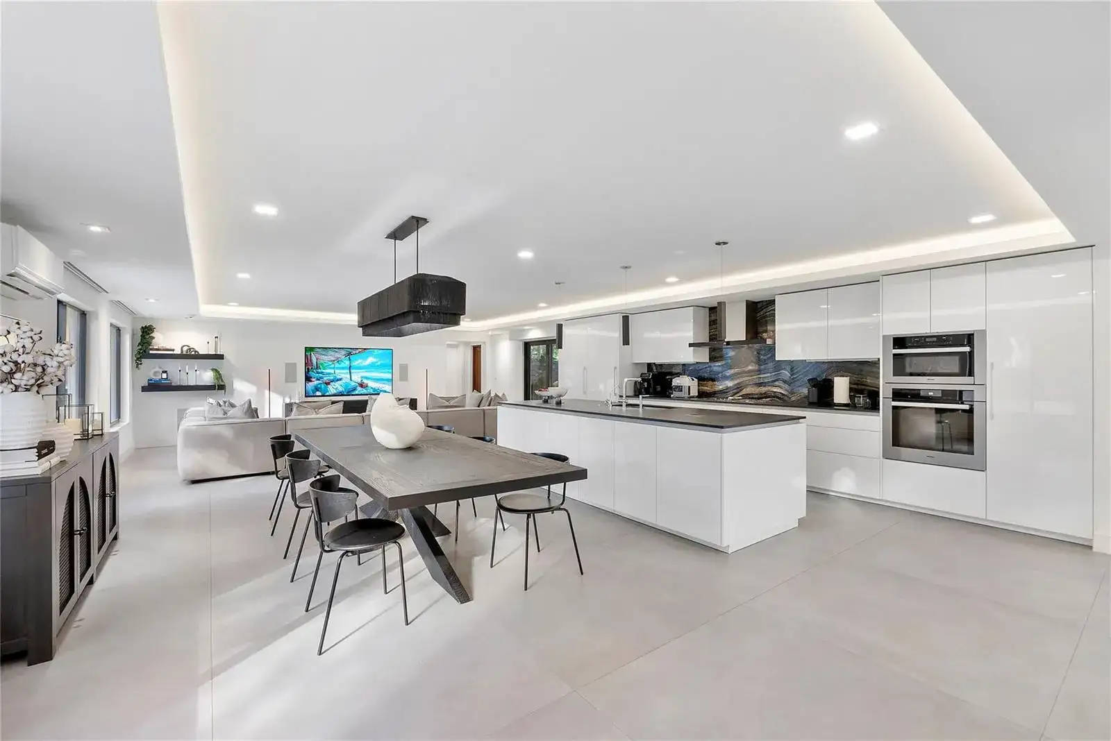 500 NE 14th Avenue, Fort Lauderdale FL 33301 photo 2